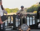 paris - seine - musicians 2